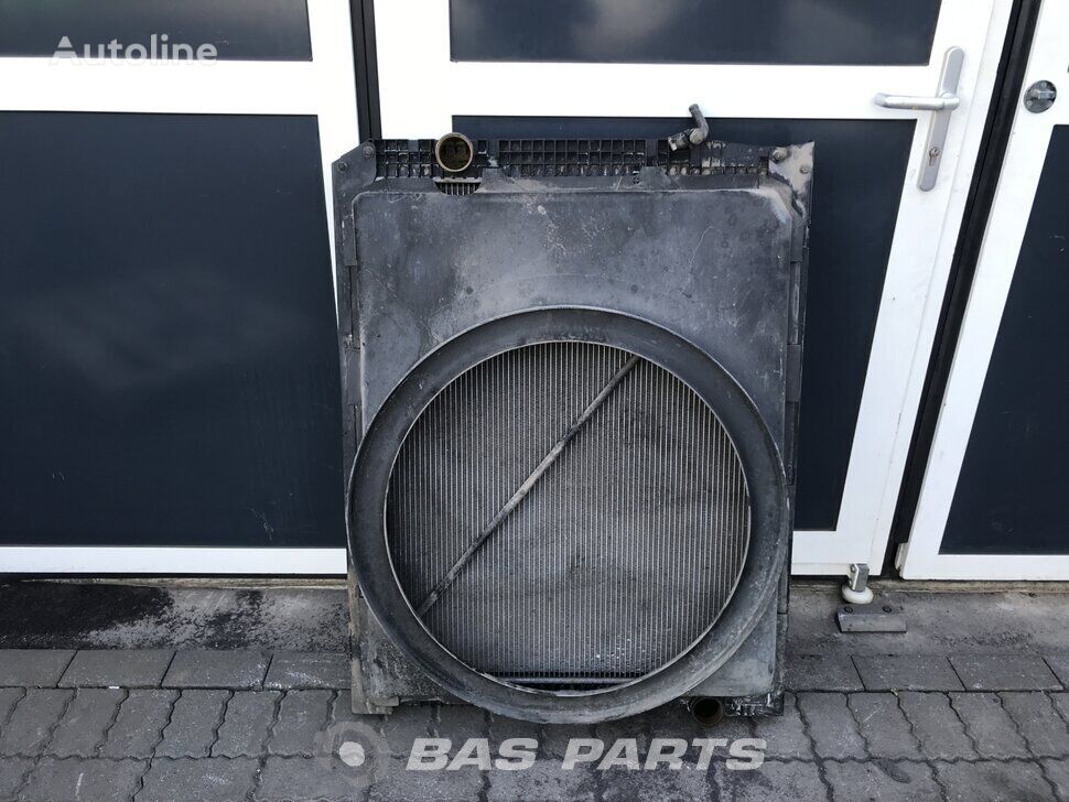 Mercedes-Benz 9425003203 radiator motorkjøling for lastebil