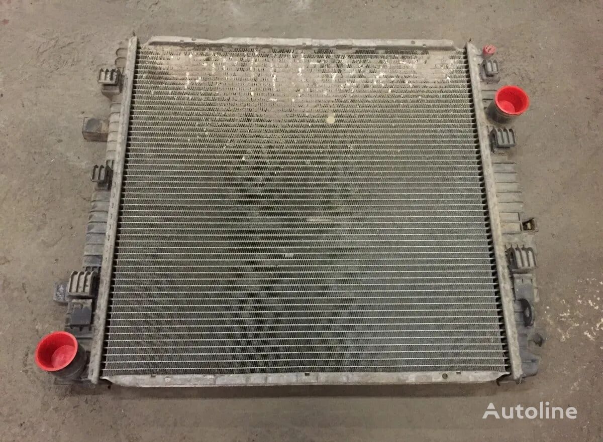 radiador de água Radiator para camião Mercedes-Benz