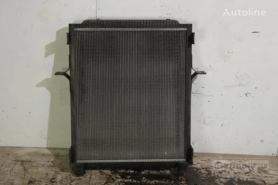 radiateur de refroidissement du moteur Renault Cooling System Radiateur 21675473 pour camion