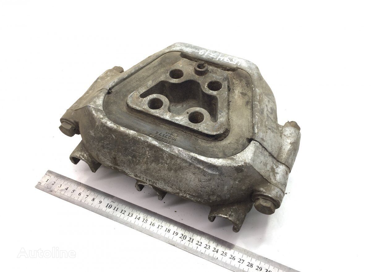 Volvo F16 (01.87-12.94) 1607174 fijación para Volvo F10, F12, F16, N10 (1973-1994) tractora