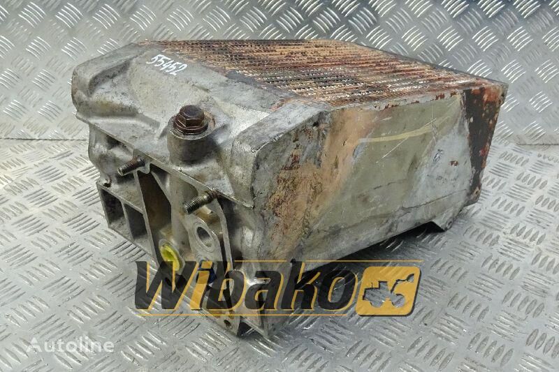 Deutz 2194759KZ engine oil cooler