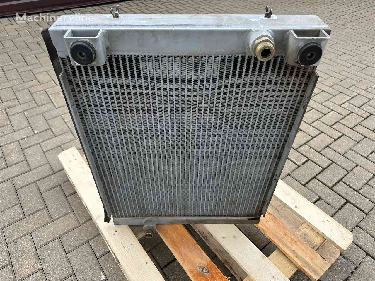 Volvo EW160B hydraulic oil cooler VOE14377286 Motorölkühler für Volvo EW160B Bagger