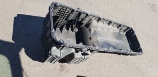 Mercedes-Benz Actros MP4 vetop&ouml;yt&auml;auto Mercedes-Benz Actros MP4 EURO5, EURO6, EURO 5, EURO 6 emission oil pan, oil su Mercedes &ouml;ljypohja