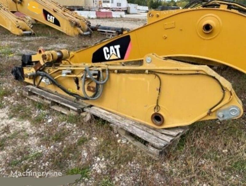 стрела на багер Caterpillar 318 319 за багер Caterpillar 319