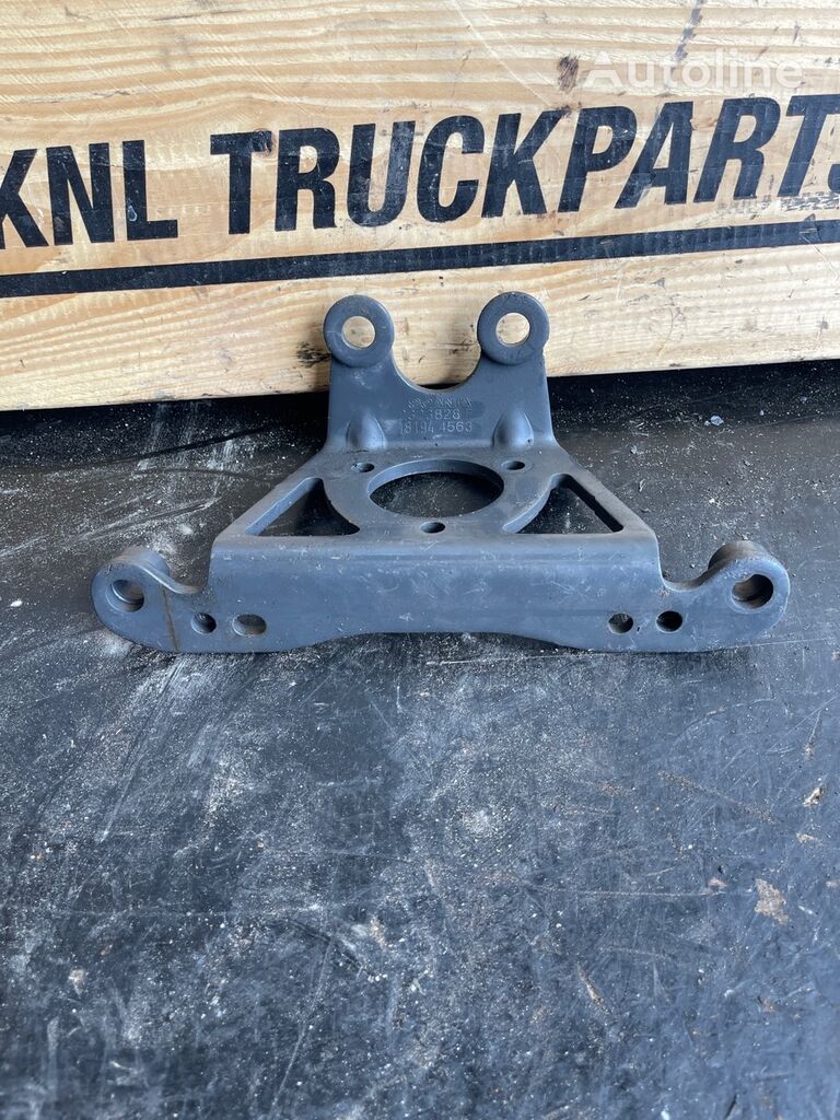 fixations BRACKET 2323828 pour camion Scania