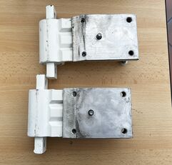 الأجزاء المثبتة Spring up Scharnier f&uuml;r Pendelklappe 617752 لـ العربات نصف المقطورة Schmitz Cargobull