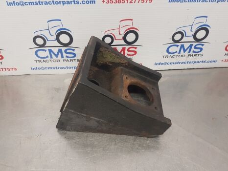 Case IH Maxxum 5120, 5140, 5130, 5240 Cab Front Support 1530867c1, 12020 1530867C1 para 5120 tractor de ruedas - Agroline