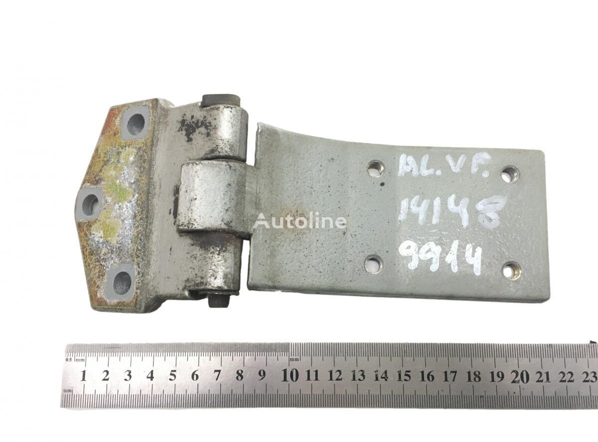 Door Hinge Upper=Lower L=R DAF XF106 (01.14-) 1341491 na ťahača DAF XF106 (2014-)