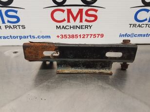 Cab Front Lights Support Lhs  Ford 6610, 10, 30 Tw Ser. Q Cab Front Lights Support Lhs E4nn15z555aa 83949398 dành cho máy kéo bánh lốp Ford 6610