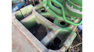 Pārdošana Kronshteyn opori perednogo mosta John Deere 6530 6830 6930 7430 7530 Priekšējās ass atbalsta kronšteins paredzēts John Deere 6530 riteņtraktora - Attēls 6 | Agroline LV Kronshteyn opori perednogo mosta John Deere 6530 6830 6930 7430 7530 Priekšējās ass atbalsta kronšteins paredzēts John Deere 6530 riteņtraktora | Attēls 6 - Agroline