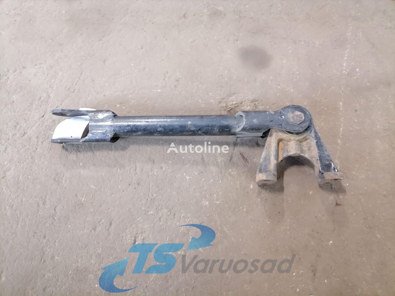 Anti roll bar bracket MAN Anti roll bar bracket 81437185118 do ciągnika siodłowego MAN TGA 26.430