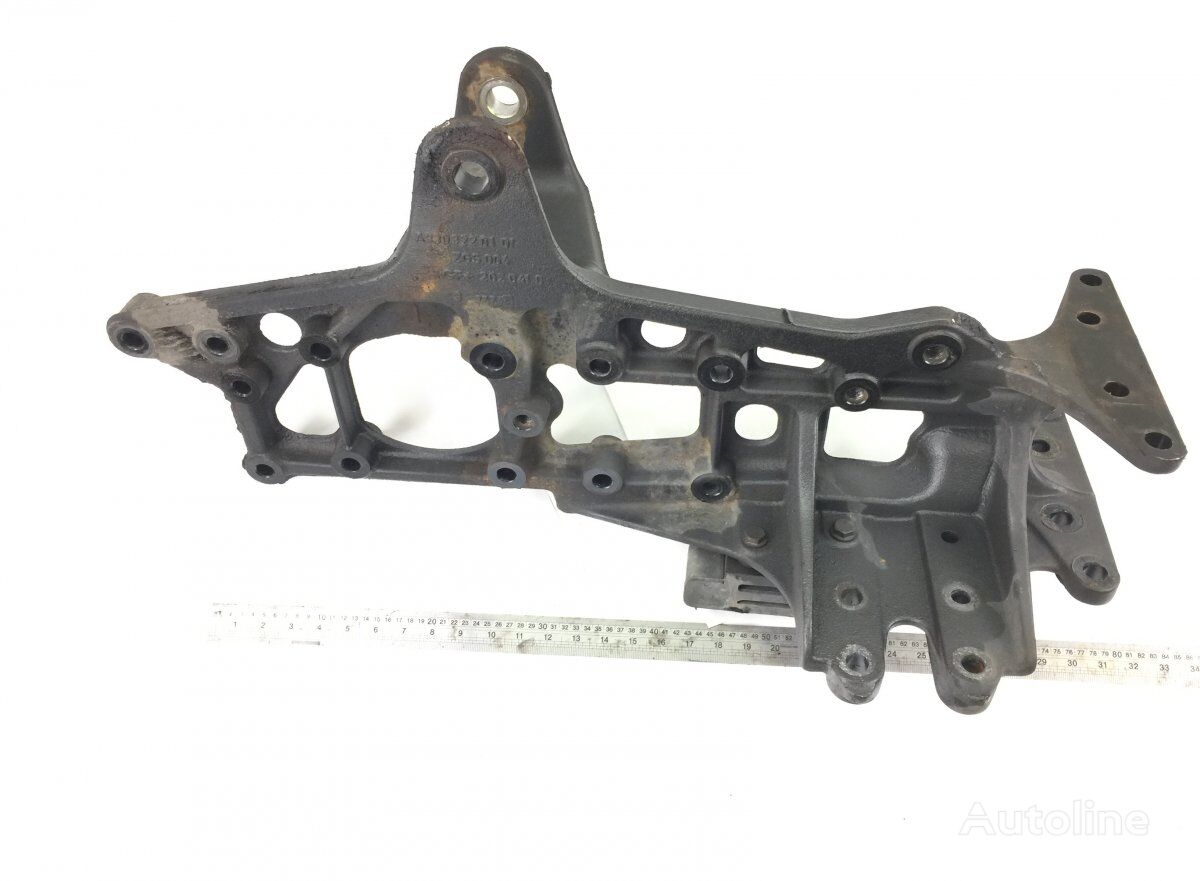 Leaf Spring Bracket Mercedes-Benz Actros MP2/MP3 1832 (01.02-) para camião tractor Mercedes-Benz Actros, Axor MP1, MP2, MP3 (1996-2014)