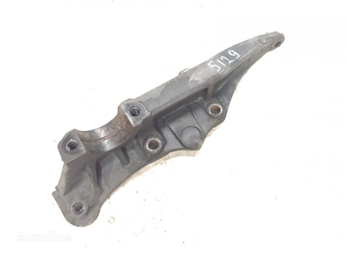 Stabilizer Bar Bracket, Drive Axle Lower Right Mercedes-Benz Actros MP2/MP3 1844 (01.02-) ZGS011 tüübi jaoks veoauto Mercedes-Benz Actros, Axor MP1, MP2, MP3 (1996-2014)