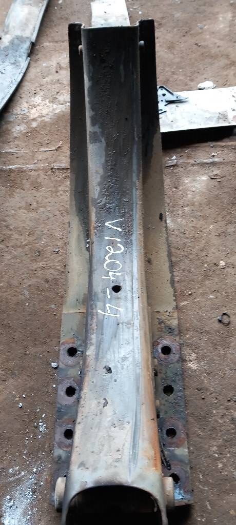 Bracket for fuel tank Volvo 20721537 за влекач Volvo FH 12 380