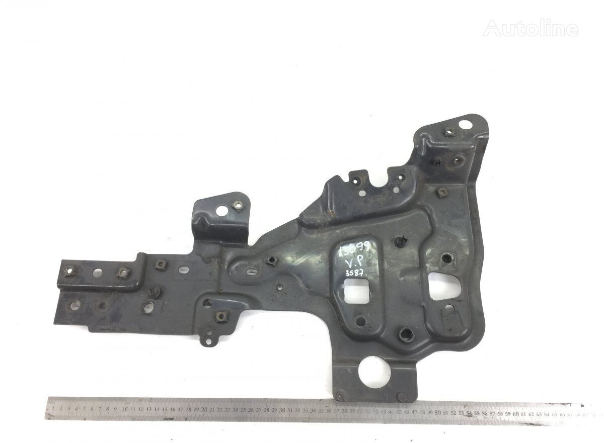 Headlight Mounting Volvo FH (01.12-) 844228539 für Volvo FH, FM, FMX-4 series (2013-) Sattelzugmaschine