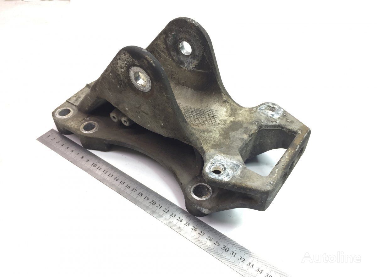 Cab bracket front Volvo FH12 2-seeria (01.02-) 20456129 pour tracteur routier Volvo FH12, FH16, NH12, FH, VNL780 (1993-2014)