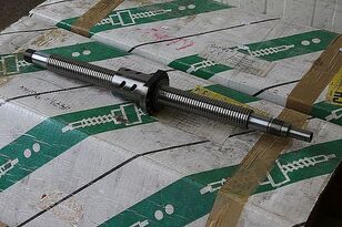 Kugelumlaufspindel mit Mutter Warner Electric Gewindel&auml;nge 455 for industrial equipment