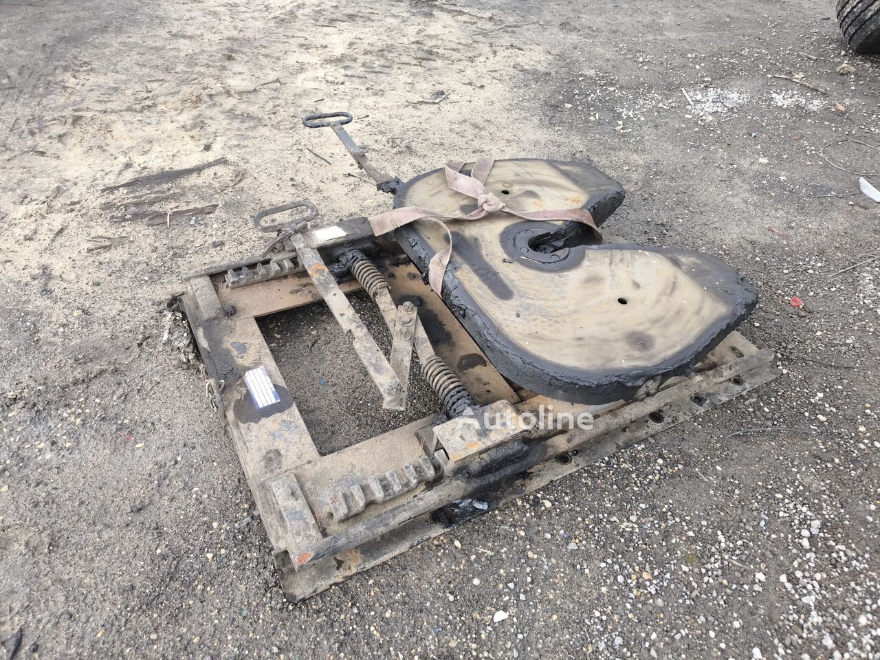 Jost regulowane mega standard fifth wheel for truck tractor - Autoline