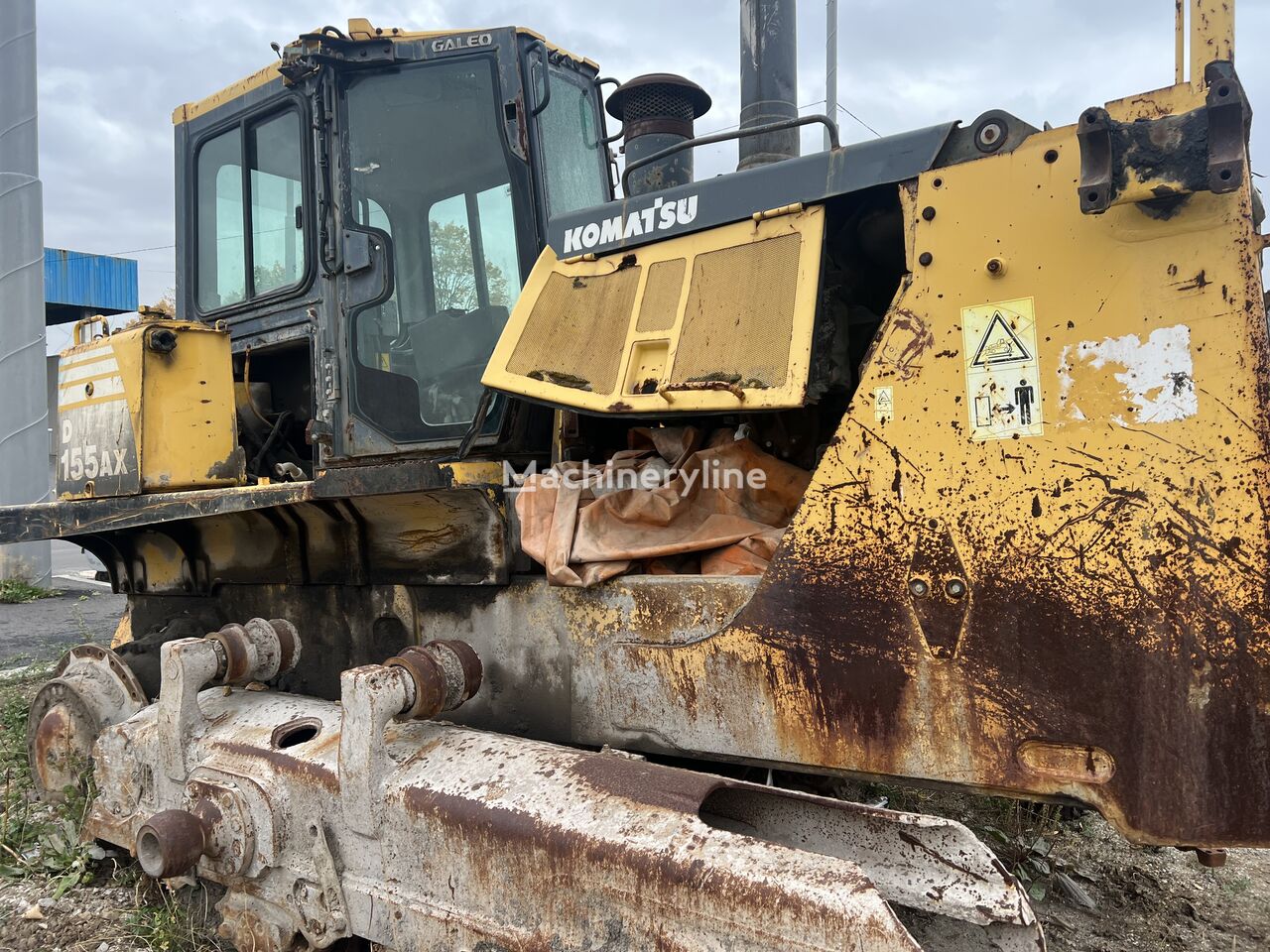 Komatsu D 155-6 [for parts] transmisión final para bulldozer para piezas