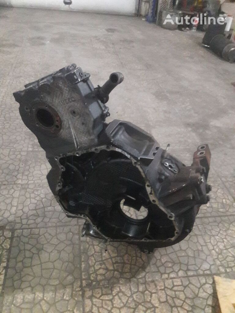 carcasă volanta IVECO Cursor pentru cap tractor IVECO STRALIS