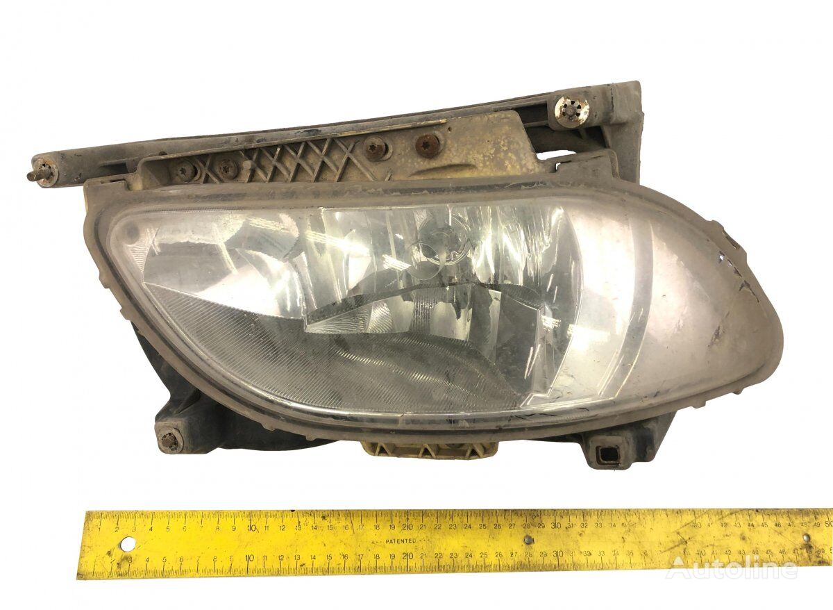 phare antibrouillard DAF XF106 (01.14-) 1835887 pour tracteur routier DAF XF106 (2014-)