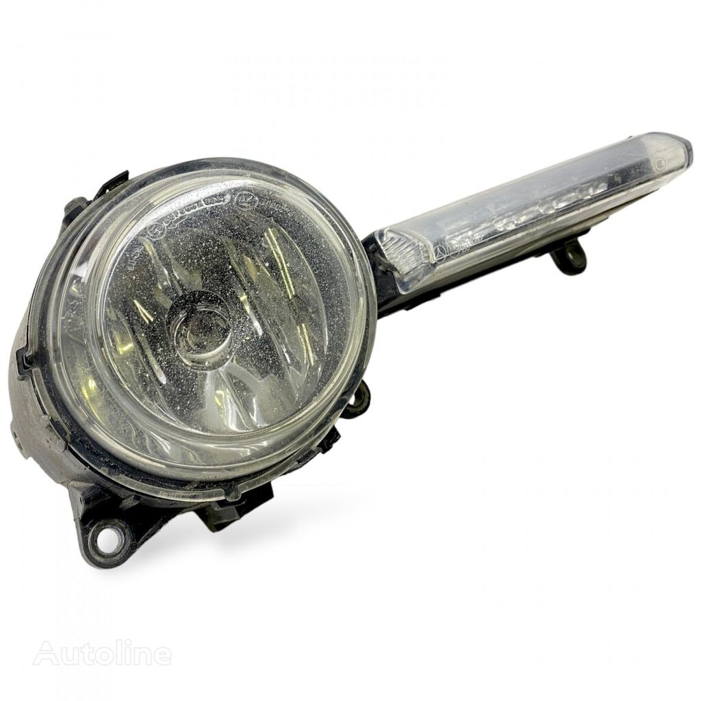 lampă de ceață Lampa de Ceață Dreapta (Coduri: A9608201056, A9608203256, A96082 pentru camion Mercedes-Benz Mercedes