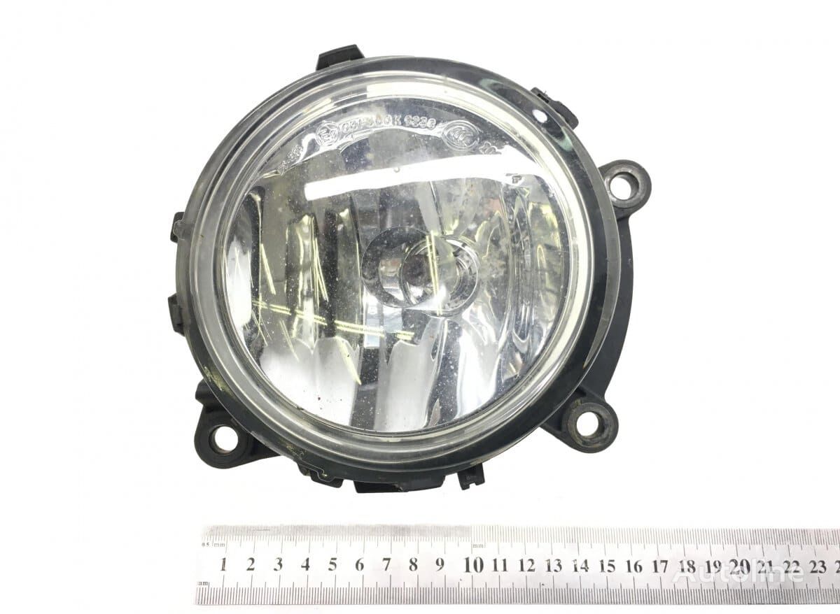 Lampa de ceață dreapta fog light for Mercedes-Benz A9608200556 / 9608200556 / A9608203056 / 9608203056 truck