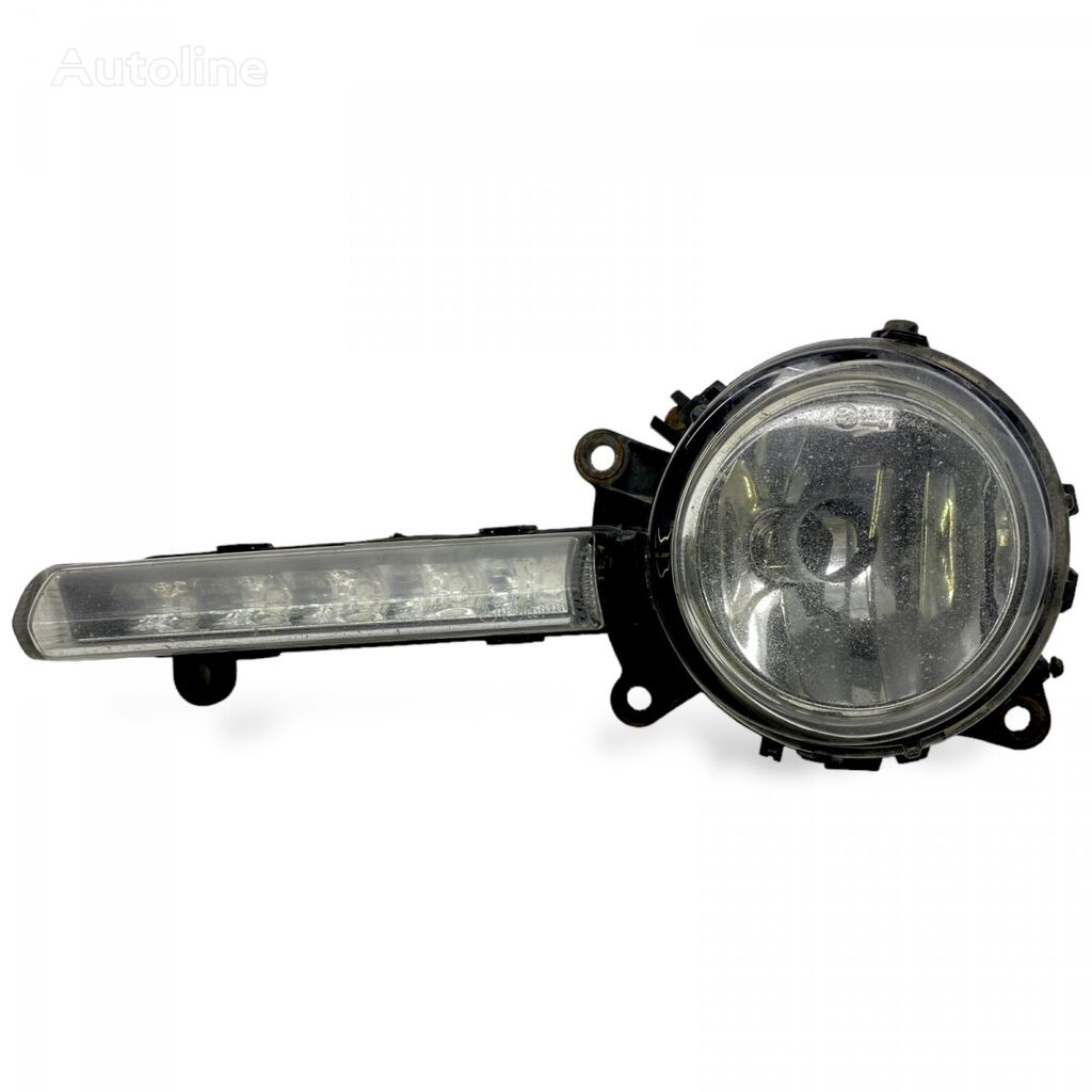 phare antibrouillard Mercedes-Benz Actros MP4 2551 (01.12-) pour tracteur routier Mercedes-Benz Actros MP4 Antos Arocs (2012-)