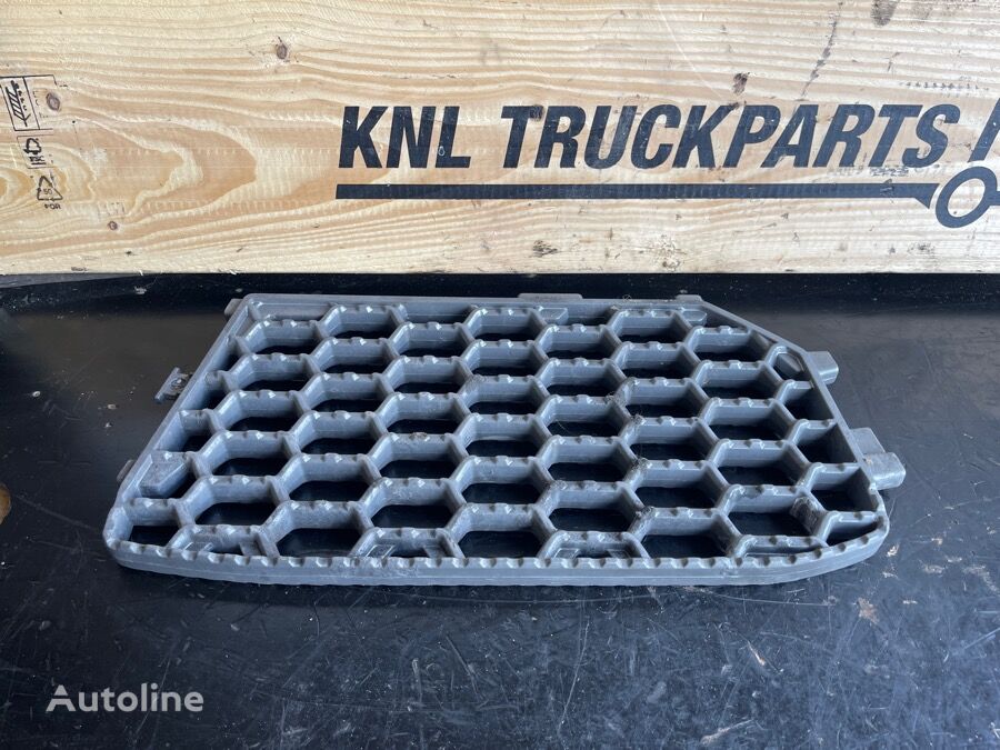 2418455 footboard for Scania truck