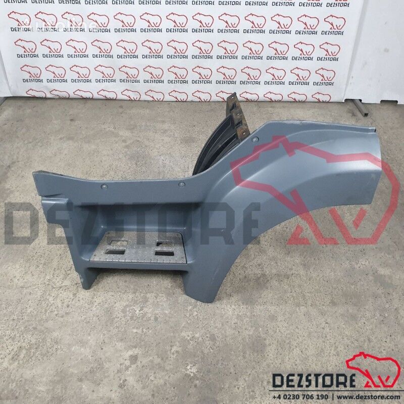 DAF Scara mare stanga 1893901 footboard for DAF CF85 truck tractor - Autoline