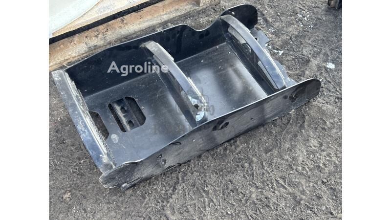 New Holland T5.120  2023r  Stopień Lewy 90500601 estribo para New Holland T5.120 tractor de ruedas - Agroline