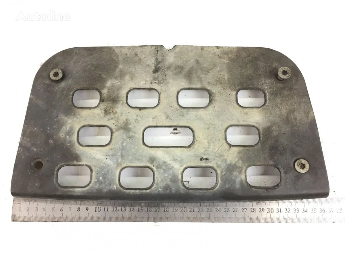 Placă de Treaptă Inferioară Dreapta pentru 3950937 footboard for Volvo Cod truck