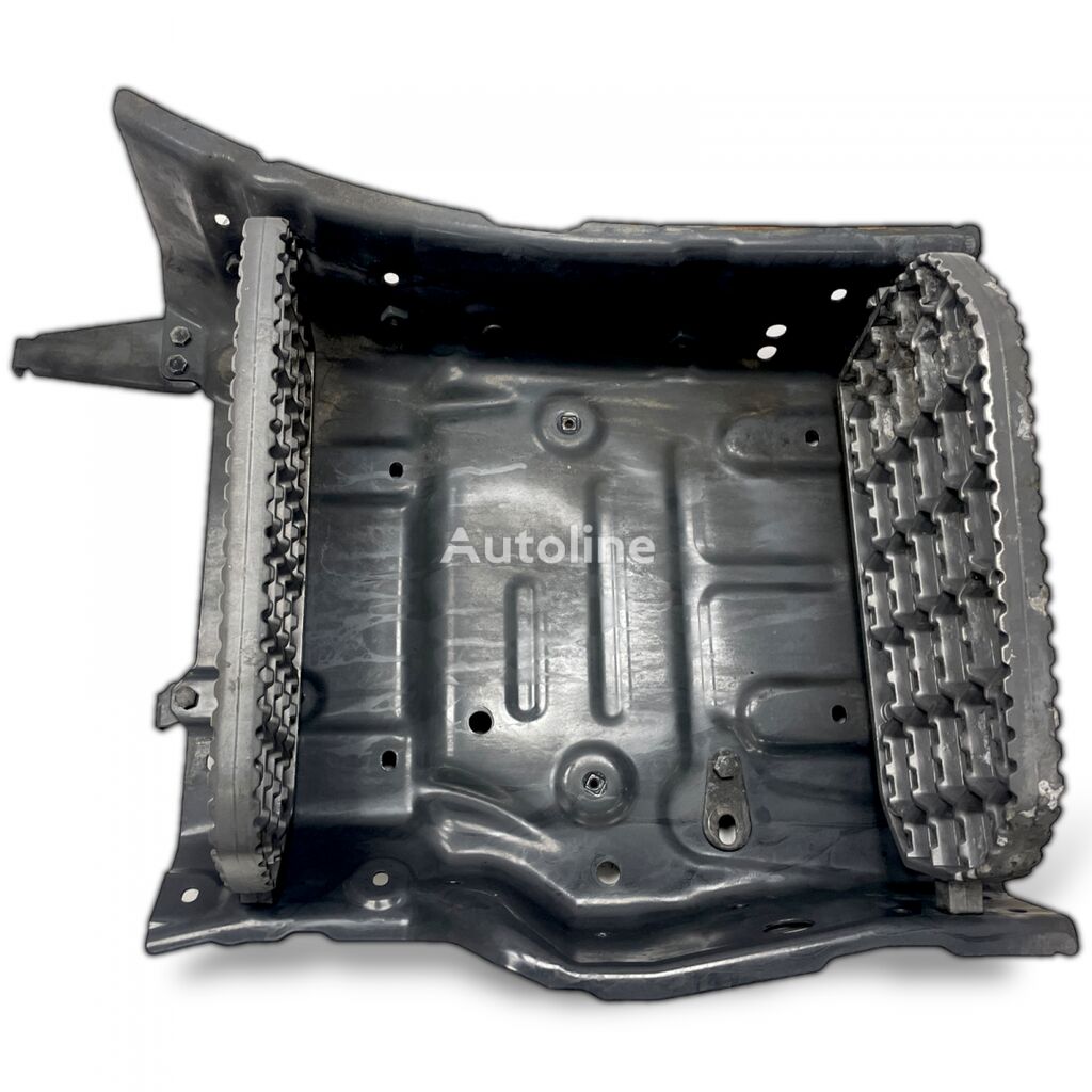 Scania R-Series (01.16-) footboard for Scania L,P,G,R,S-series (2016-) truck tractor