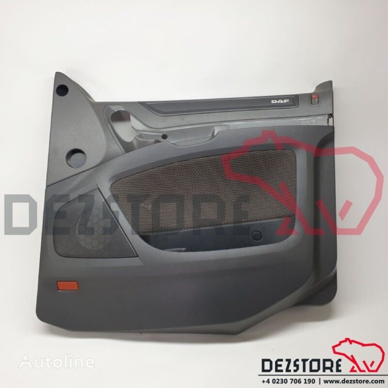 Fata portiera dreapta 1845273 fascia delantera para DAF XF tractora