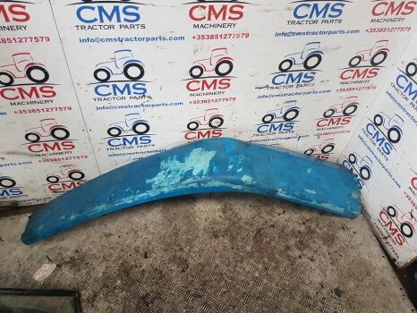 تسوية (تخويش) موضعية Ford 7840, 8340, 8240 Rear Mudguard Fender Panel Lhs 82007769, 820074 82007769 لـ جرار بعجلات Ford 6640 - Agroline
