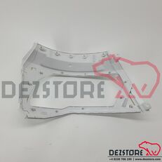 облицовка Ochelar far stanga 110410751 для тягача DAF XG