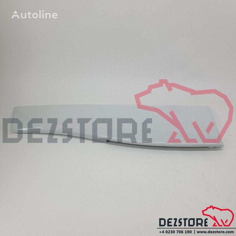 Prelungire portiera dreapta 500397856 front fascia for IVECO STRALIS truck tractor