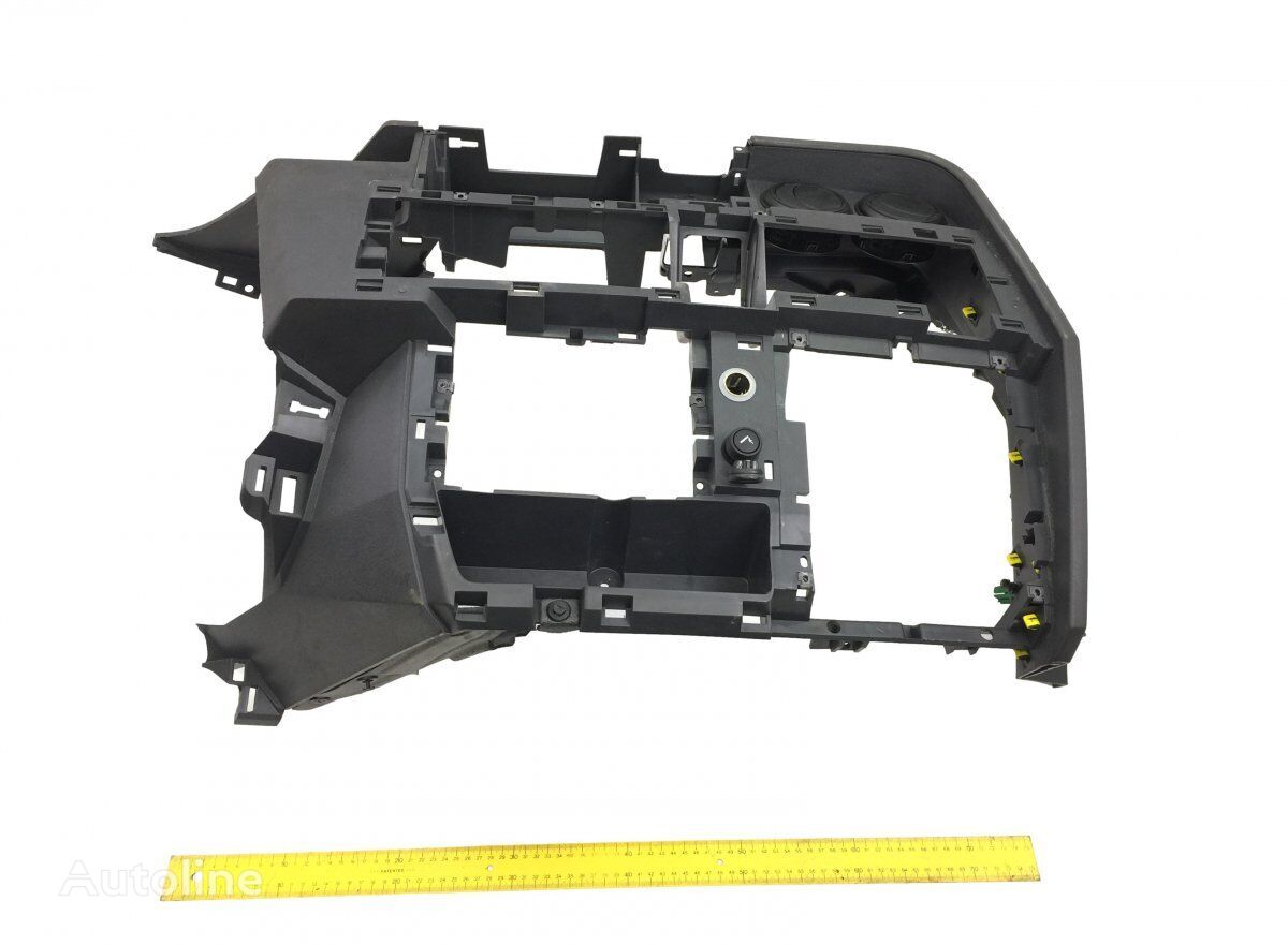 Renault T (01.13-) front fascia for Renault T (2013-) truck tractor