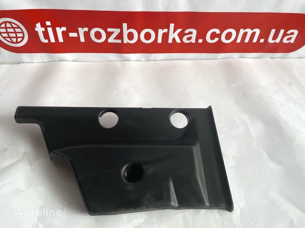 vooderdus Renault Nakladka (zahlushka) fary protytumannoi RENAULT RANGE T EURO 6 pr 8239 tüübi jaoks sadulveoki Renault RANGE T EURO 6