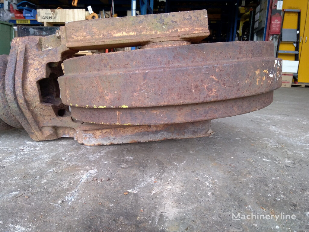 Liebherr R912 4172477 front idler for Liebherr R912 excavator