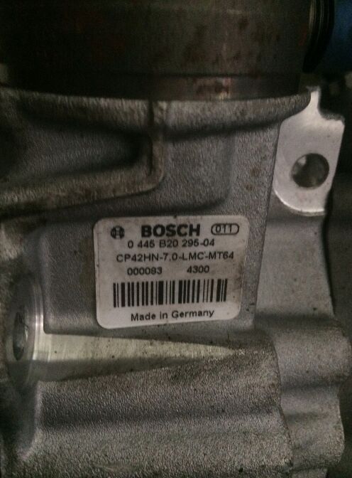 پمپ سوخت Bosch 044B2029504 برای وسیله نقلیه تجاری Mercedes-Benz ATEGO