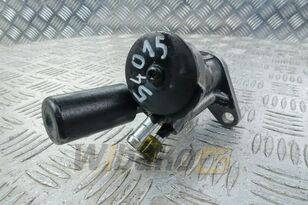 топливный насос Deutz 04103662