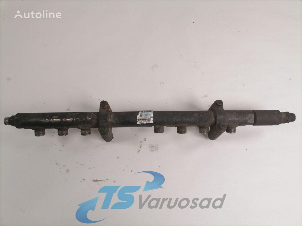 rel bahan bakar Scania Fuel mainfold 0984201 untuk tractor head Scania G400