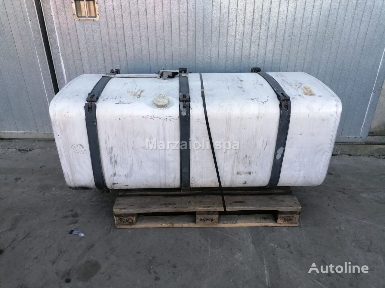 fuel tank for Scania truck