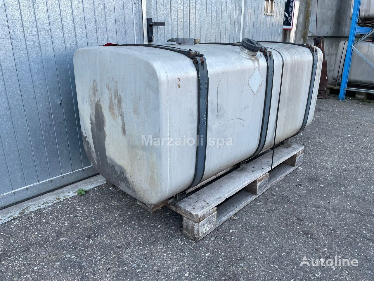 fuel tank for Scania truck