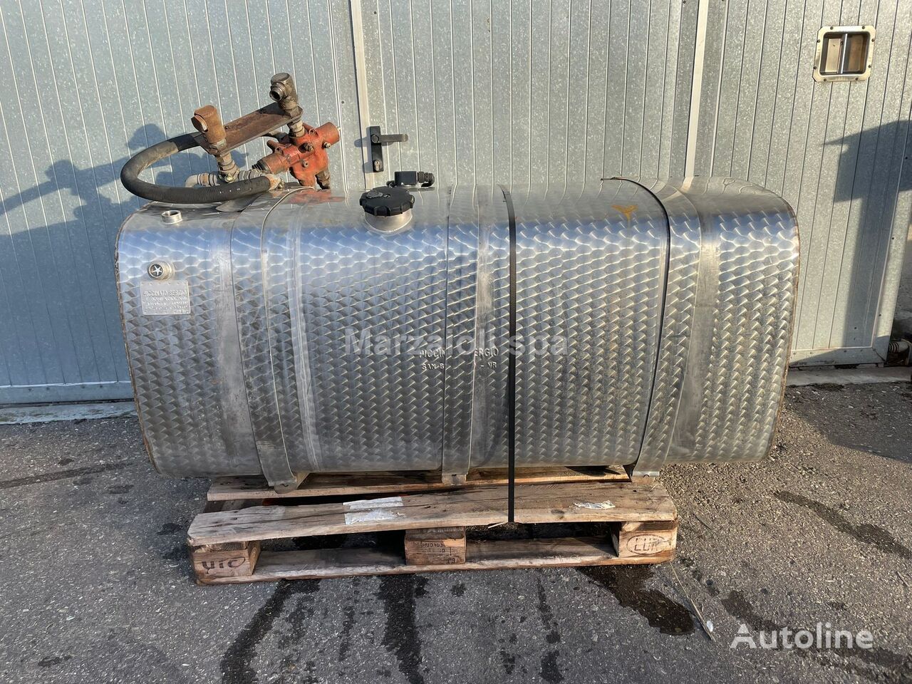 fuel tank for truck