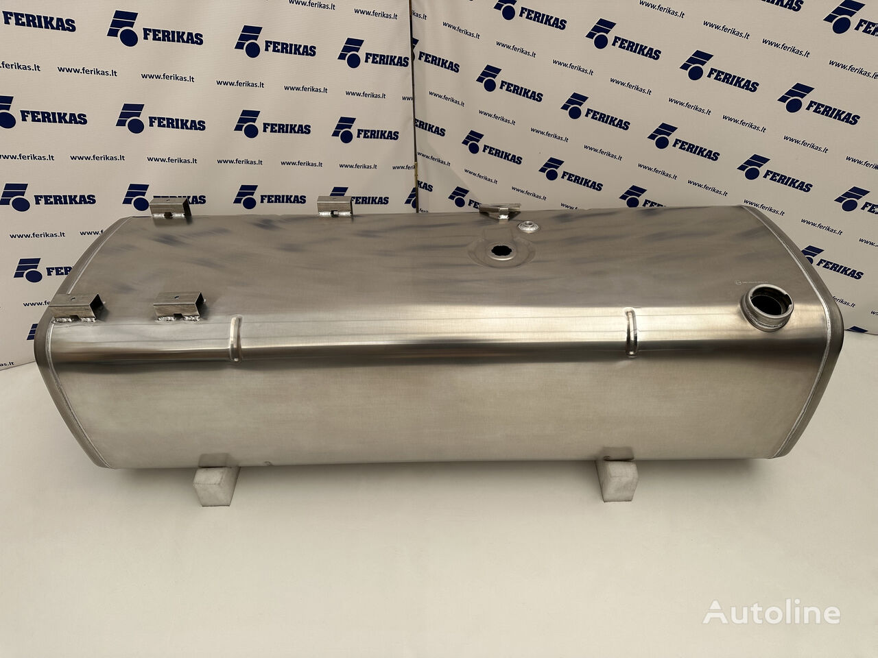 DAF New aluminum fuel tank 690L for DAF truck tractor