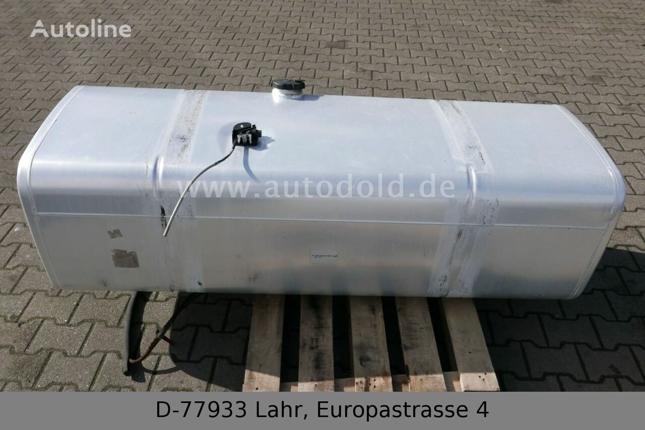 Mercedes-Benz fuel tank for truck