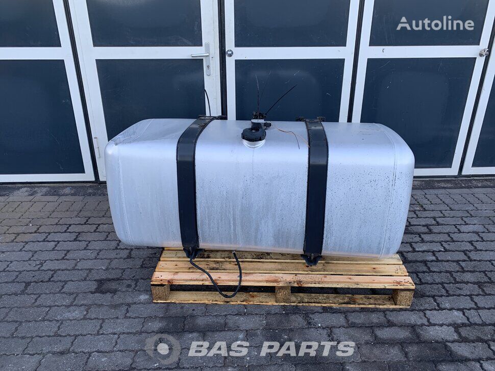 Mercedes-Benz fuel tank for truck