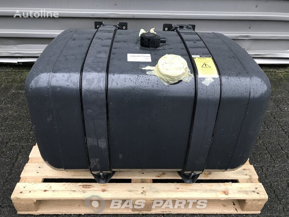 réservoir de carburant Mercedes-Benz 0175422117 pour camion